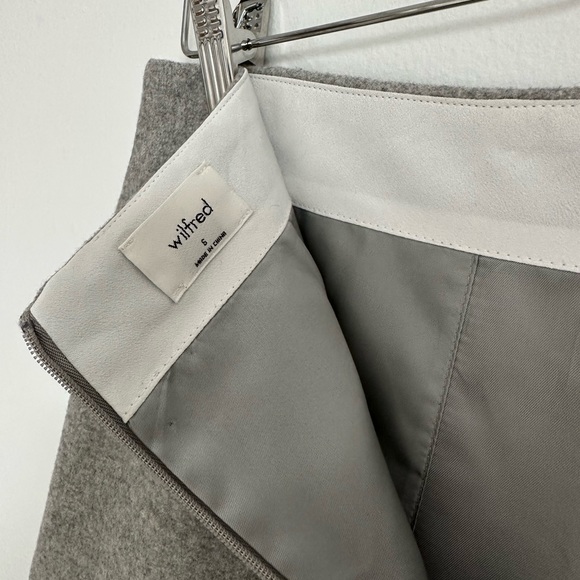 ARITZIA Willfred Classic Mini Skirt - Size 6 - Picture 5 of 11